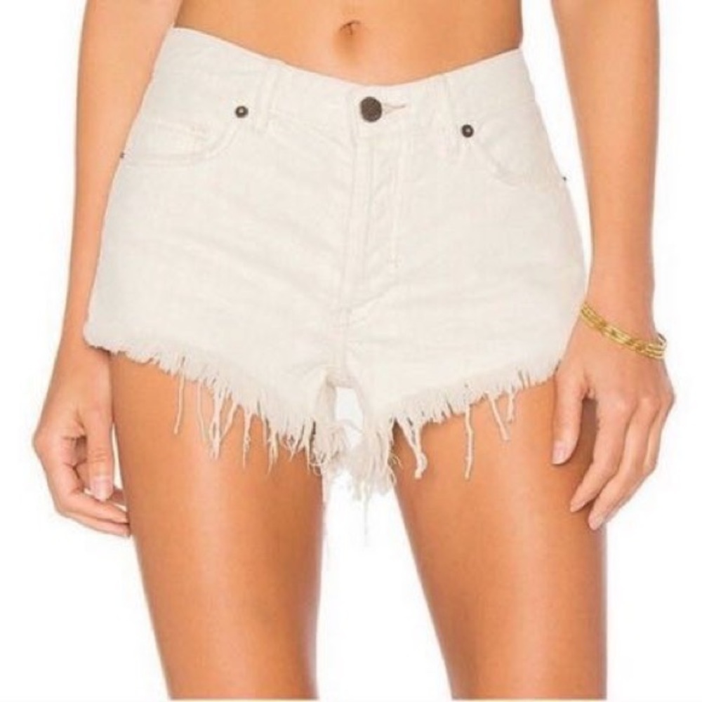 NWT Free People We The Free White distressed threaded jean denim shorts